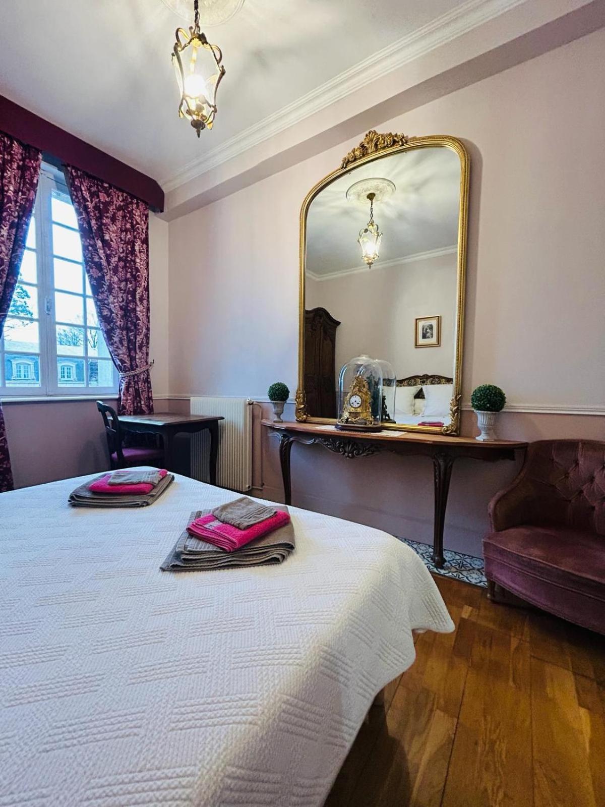 Domaine De L'Orangerie Du Chateau De Motteville Chambres D'Hotes Phòng bức ảnh